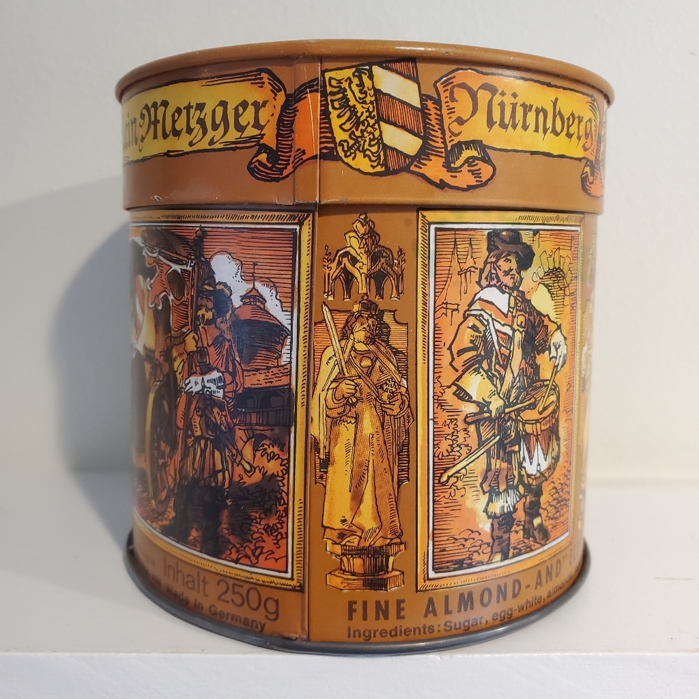 Vintage German Haeberlein Metzger almond & spiced cake tin - Picture 2 of 10